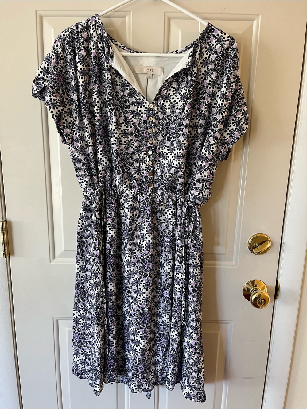 Medium LOFT White Dress with Black & Lavender Print
